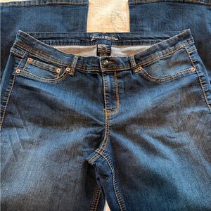 Source of Wisdom Blue Jeans like new